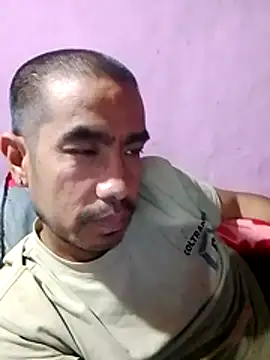 Dertyking online show from April 8, 2026, 3:24 pm