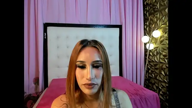 bitchyfarrah moores69 online show from March 24, 2026, 1:38 am
