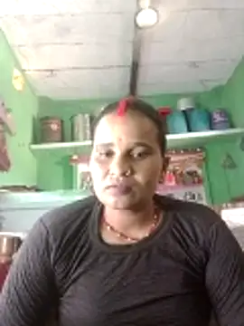 Shivani09900 online show from June 4, 2026, 7:24 am