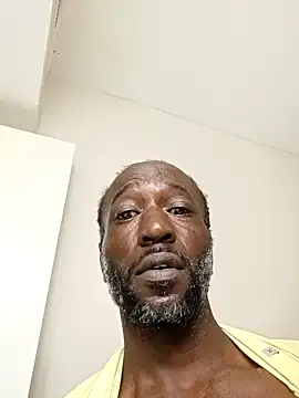 Snapshot of KingBlackStallion chatting on March 29, 2026, 4:14 am KingBlackStallion online show from March 29, 2026, 4:14 am