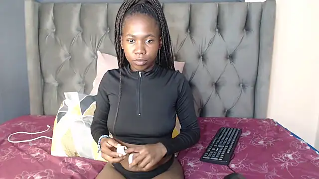 Cybil Hearts online show from April 21, 2026, 10:44 am