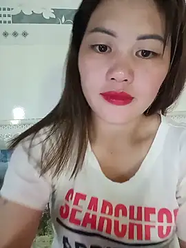 Snapshot of meg_06 chatting on May 16, 2026, 4:55 am meg 06 online show from May 16, 2026, 4:55 am
