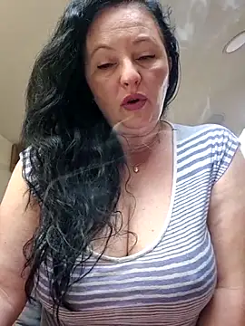 angelicalov online show from May 20, 2026, 7:16 am