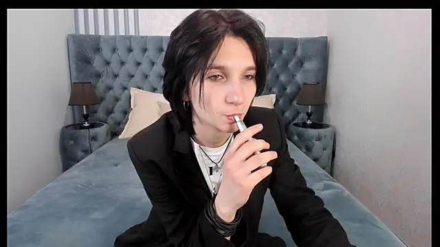 AdonBev online show from May 20, 2026, 7:27 am