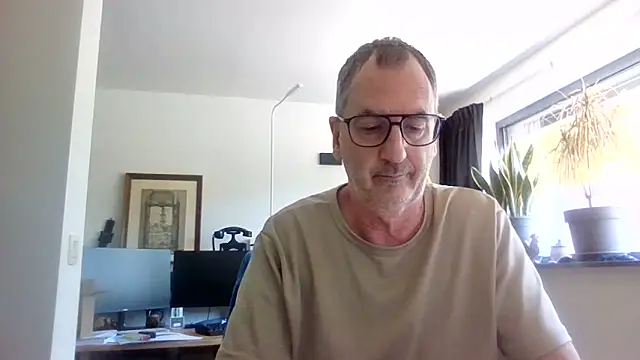 HotLucas66 online show from June 18, 2026, 10:31 am