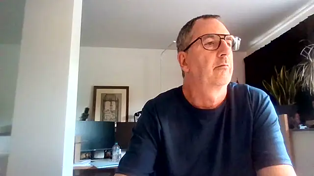 HotLucas66 online show from June 16, 2026, 10:04 am