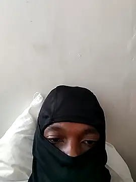 Snapshot of StipMode chatting on March 23, 2026, 3:12 pm StipMode online show from March 23, 2026, 3:12 pm