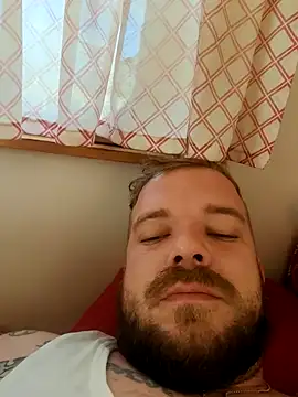OGpuppetdaddy online show from April 5, 2026, 8:21 am