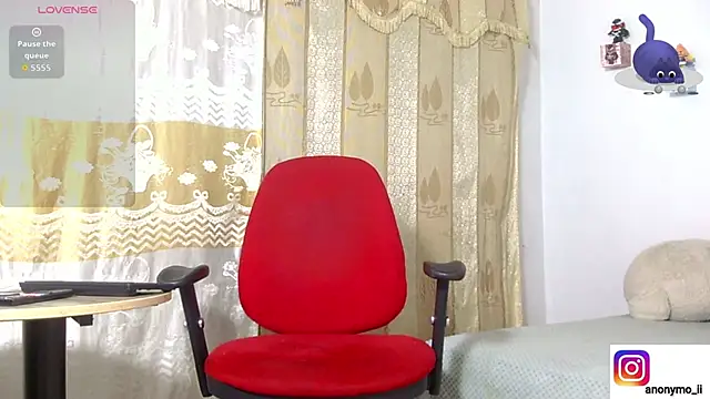 i am kilyan online show from March 24, 2026, 2:44 am