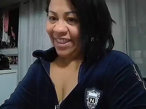 Veronica missbigg online show from May 20, 2026, 9:28 am