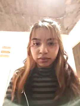 Snapshot of Atenea_7 chatting on March 27, 2026, 8:32 pm Atenea 7 online show from March 27, 2026, 8:32 pm