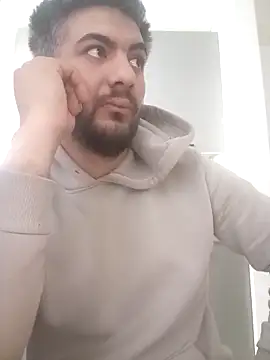 Snapshot of nighthunter2703 chatting on March 26, 2026, 9:51 am nighthunter2703 online show from March 26, 2026, 9:51 am