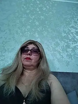 Vita72219 online show from May 25, 2026, 8:35 am