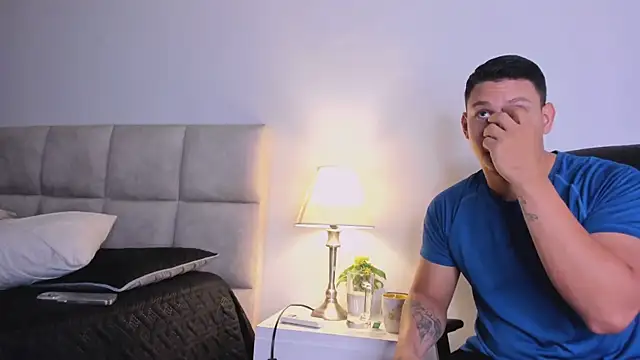 Chriss Diamond online show from July 10, 2026, 8:42 pm