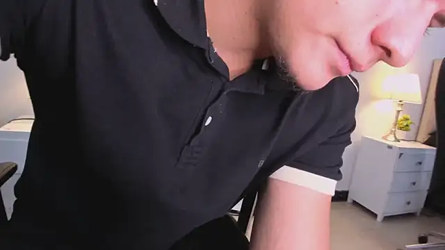 Chriss Diamond online show from August 1, 2026, 8:18 pm