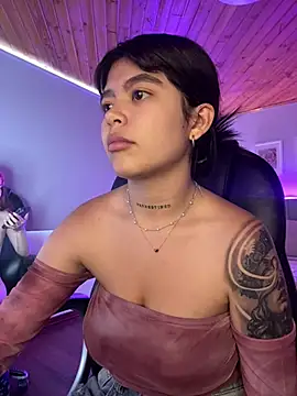 Violetaa pink18 online show from June 17, 2026, 3:44 pm