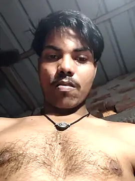 Snapshot of luck00y chatting on July 15, 2026, 1:51 pm luck00y online show from July 15, 2026, 1:51 pm