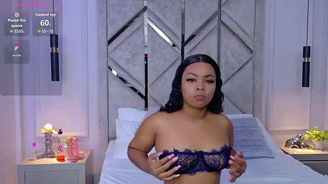 Valentina-Garcia online show from April 26, 2026, 4:54 am