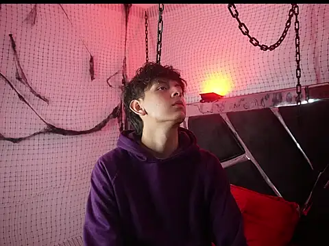 dominik across online show from March 26, 2026, 12:03 pm