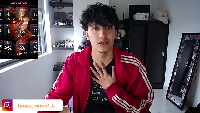 Bruno santos1 online show from May 4, 2026, 12:41 pm