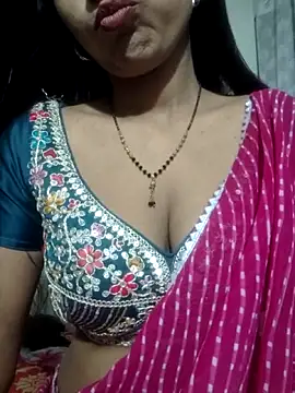 khushi ji00 online show from May 6, 2026, 12:31 pm