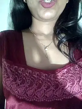 khushi ji00 online show from May 14, 2026, 7:11 pm
