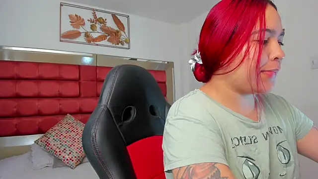 AfroditaVega  online show from June 19, 2026, 6:47 pm