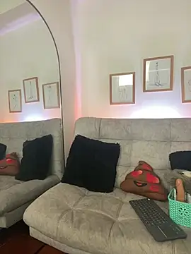 CharlotteCopper  online show from March 31, 2026, 10:28 am