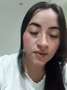 Snapshot of kimberly_peter chatting on July 2, 2026, 8:15 pm kimberly peter online show from July 2, 2026, 8:15 pm