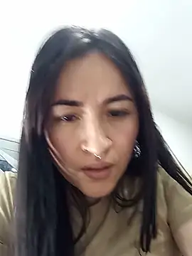 Snapshot of kimberly_peter chatting on June 26, 2026, 8:14 pm kimberly peter online show from June 26, 2026, 8:14 pm