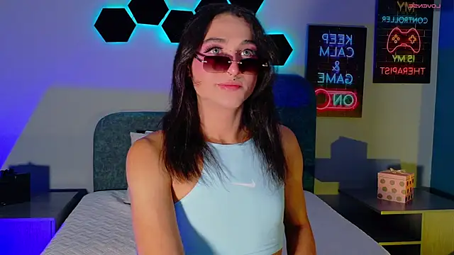 Mikavelvet08 online show from April 21, 2026, 9:10 pm