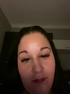 Szandra26 online show from April 7, 2026, 10:11 pm