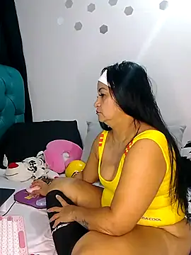 antonelamistresxxx online show from June 12, 2026, 12:41 am