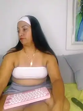 antonelamistresxxx online show from June 26, 2026, 12:38 am