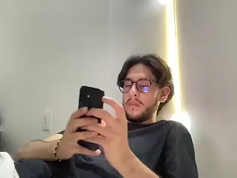 Snapshot of HornyPizzaBoyX chatting on March 26, 2026, 10:51 pm HornyPizzaBoyX online show from March 26, 2026, 10:51 pm