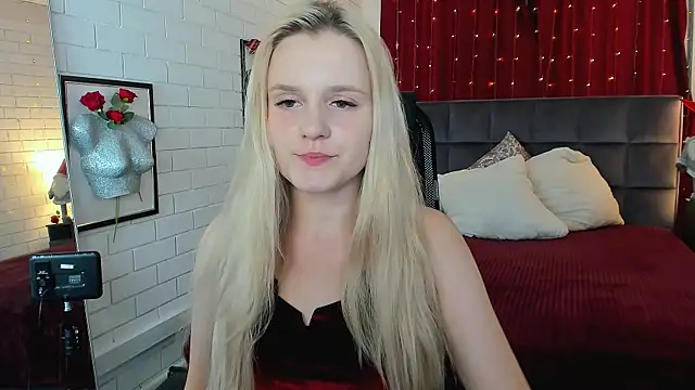 SherriButlers online show from July 15, 2026, 5:14 am