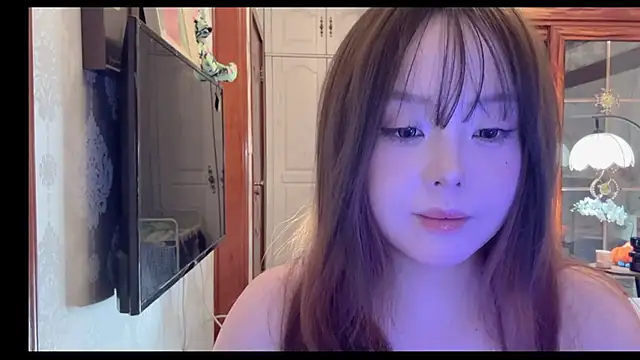 Snapshot of thelittlexx chatting on June 4, 2026, 7:57 am thelittlexx online show from June 4, 2026, 7:57 am