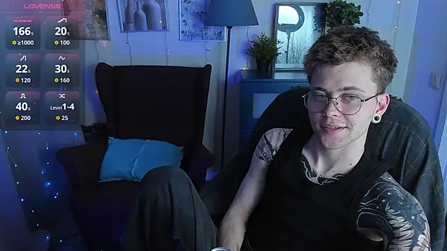 Snapshot of Thomas_Norton chatting on June 26, 2026, 9:09 pm Thomas Norton online show from June 26, 2026, 9:09 pm