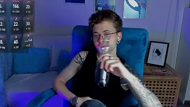 Snapshot of Thomas_Norton chatting on July 9, 2026, 9:03 pm Thomas Norton online show from July 9, 2026, 9:03 pm