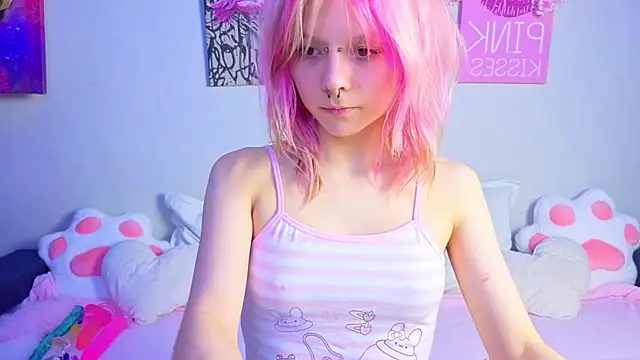 PerryKitty online show from July 24, 2026, 2:57 pm