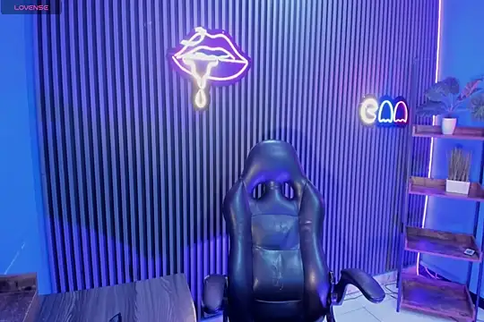  online show from April 10, 2026, 12:12 pm