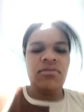 sexybronwgirl online show from April 2, 2026, 9:49 am