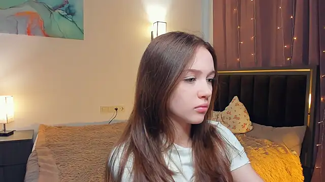 Snapshot of SharriSang chatting on May 11, 2026, 7:10 am SharriSang online show from May 11, 2026, 7:10 am