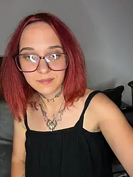 jebise23 online show from July 12, 2026, 7:37 pm