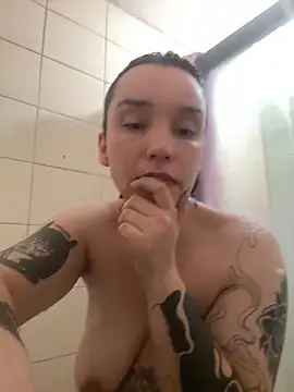 Snapshot of BestBrazilianGirlfriend chatting on June 19, 2026, 9:42 pm BestBrazilianGirlfriend online show from June 19, 2026, 9:42 pm