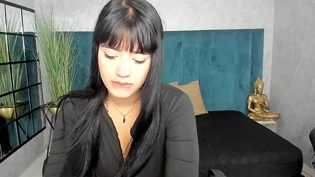 Antoniajblair online show from May 5, 2026, 10:51 am