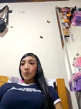 Snapshot of yvonne_1998 chatting on March 30, 2026, 6:20 pm yvonne 1998 online show from March 30, 2026, 6:20 pm