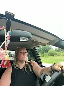 sweetkacibaby online show from July 9, 2026, 12:37 pm