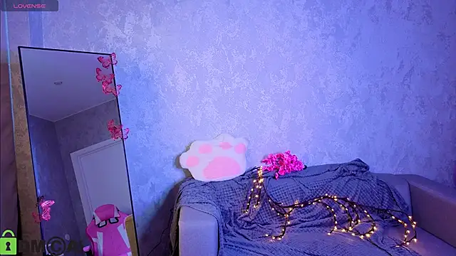 honey cherrry online show from May 30, 2026, 12:50 am