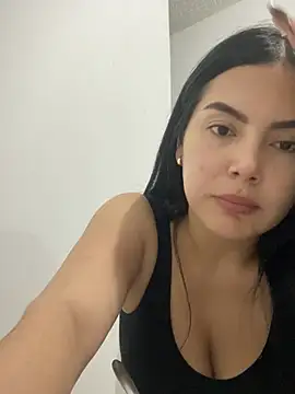 Cami olarte online show from April 4, 2026, 10:38 pm